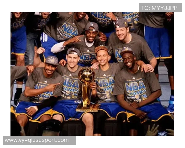 追梦格林回顾生涯前五队友库里克莱希尔德杰克大卫李的精彩瞬间 追梦格林回顾生涯前五队友库里克莱希尔德杰克大卫李的精彩瞬间