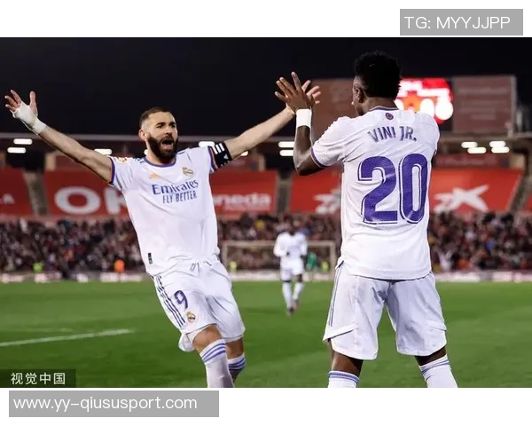 西媒报道皇马坚决不放维尼修斯免签离队若不续约将果断转手处理 西媒报道皇马坚决不放维尼修斯免签离队若不续约将果断转手处理