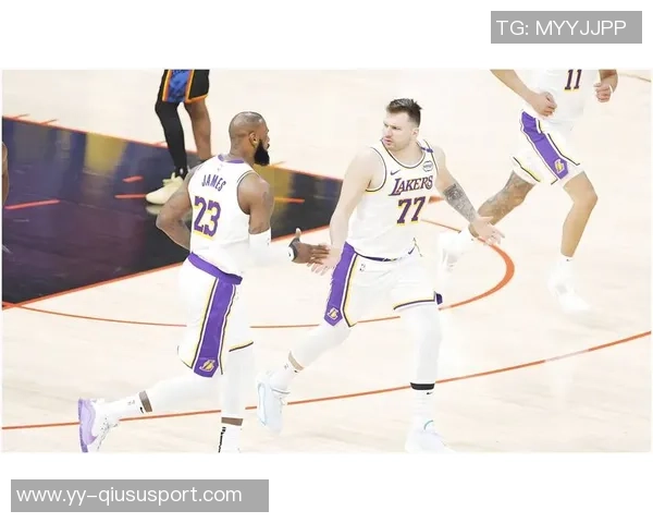 湖人险胜比赛趣味十足堪比喜剧节目直接晋级水平