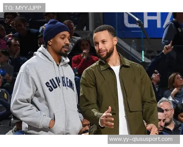 库里赞梅尔顿健康回归霍福德替补贡献显著助球队表现 库里赞梅尔顿健康回归霍福德替补贡献显著助球队表现